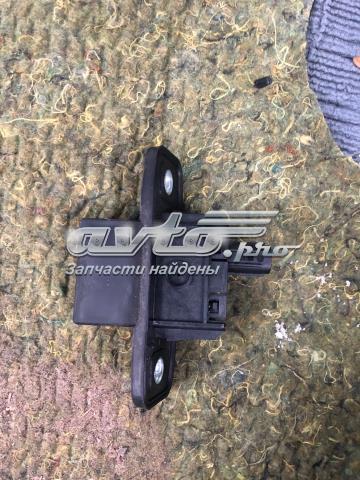MAZDA KB7W624B0 Кнопка привода замка багажника в наличии Павлоград