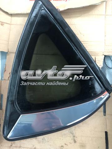 KB7W62950A Стекло кузова (багажного отсека) правое купить Ужгород