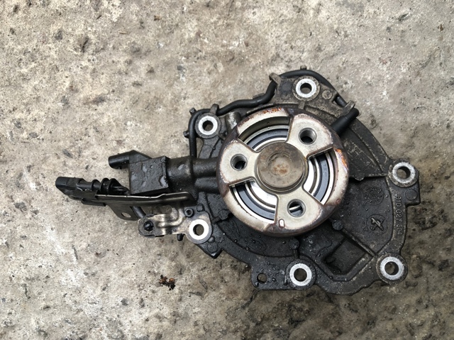 LAND ROVER LR073693 Помпа водяная (насос) охлаждения в наличии Хмельницкий