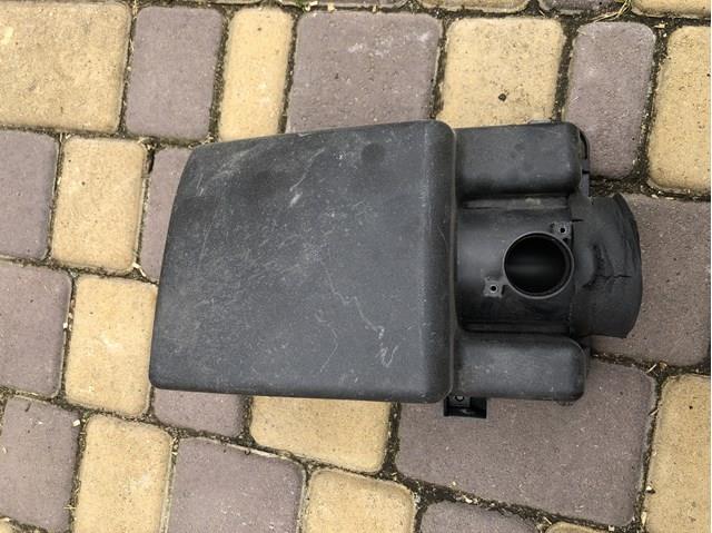 MAZDA PE01133AX Корпус воздушного фильтра, верхняя часть в наличии Харьков