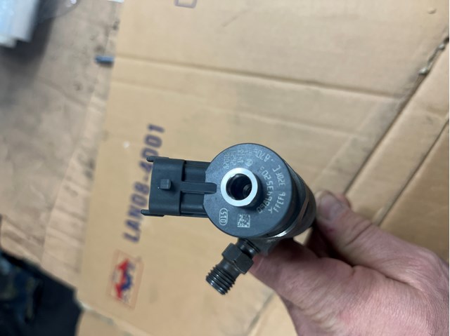 BOSCH 0986435203 Форсунка впрыска топлива в наличии Павлоград