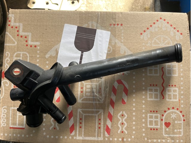 8200110038 RENAULT Патрубок системы охлаждения купить в Житомир