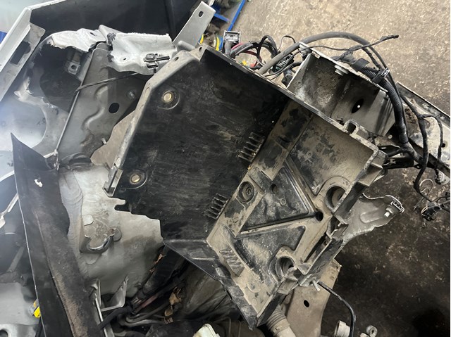 RENAULT 8200870492 в наличии Киев
