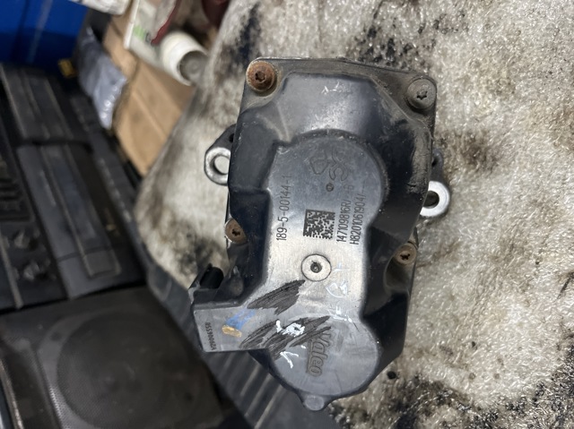 RENAULT 8201061904 в наличии Украина