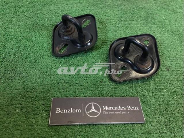 Замок крышки капота A2048800060 MERCEDES