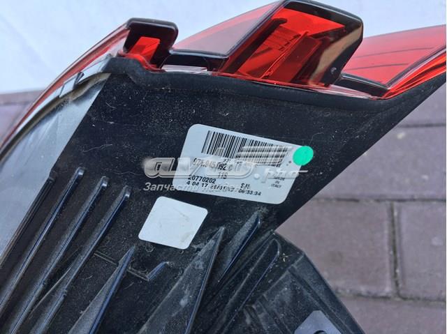 PORSCHE 971945092C Фонарь задний правый внешний в наличии Украина