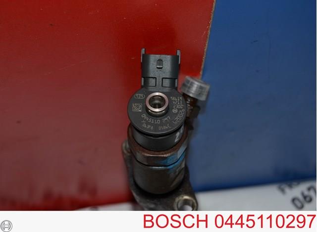 Форсунка впрыска топлива 0445110297 BOSCH