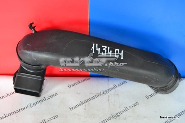 Патрубок воздушный, вход воздушного фильтра 1434C1 PEUGEOT