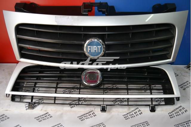 Ободок решетки радиатора 1497649078 FIAT
