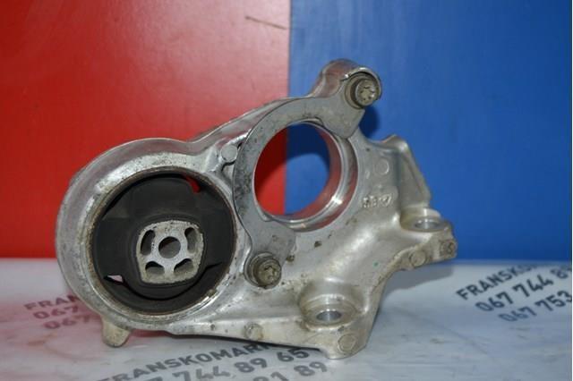 Задняя подушка двигателя 1807HC PEUGEOT