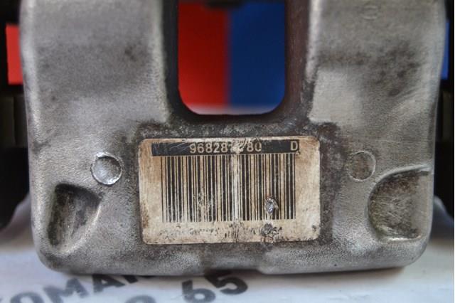 PEUGEOT 4401Q5 Суппорт задний правый в наличии Черкассы