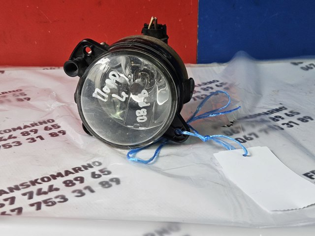 Туманка правая 6Q0941700 VAG