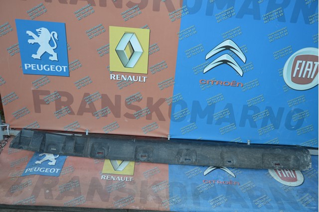 764260776R RENAULT Накладка (молдинг) порога наружная правая купить в Тернополь