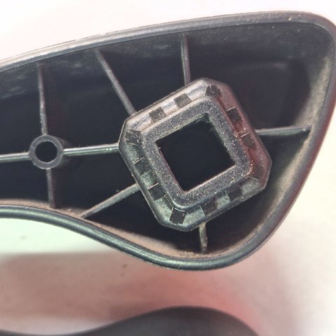 Трос регулировки спинки сиденья 7701206632 RENAULT