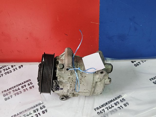 Компрессор кондиционера 7711497517 RENAULT