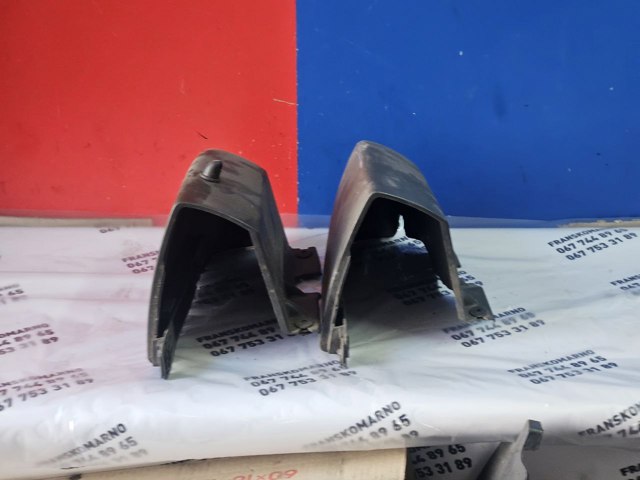 Клык заднего бампера левый 8200229874 RENAULT