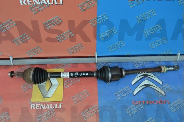 Полуось передняя, правая 8200618168 RENAULT