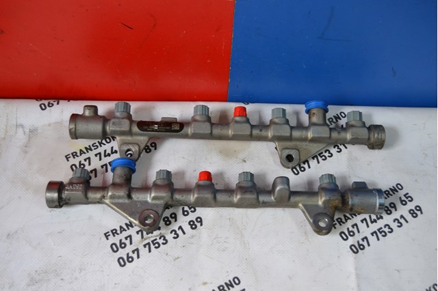 Распределитель топлива (рампа) 8200620689 RENAULT