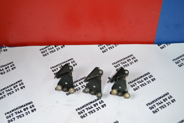 Ролик двери сдвижной правый центральный 903430 PEUGEOT