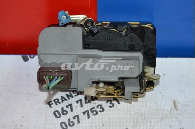 9135H6 PEUGEOT Замок двери передней левой купить в Черкассы