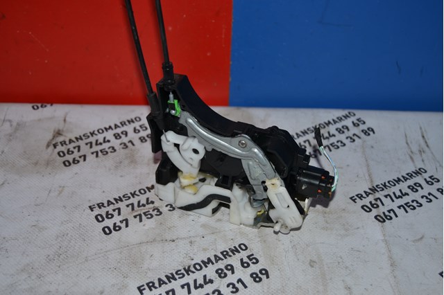 Замок задней двери, левой 9137N0 PEUGEOT