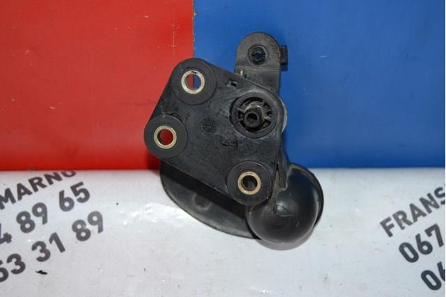PEUGEOT 9151P6 Кронштейн кулисы КПП в наличии Черкассы
