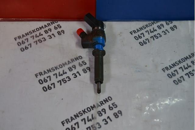 Форсунка инжектора 9652173780 PEUGEOT
