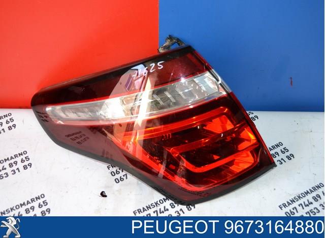 Стоп задний 9673164880 PEUGEOT