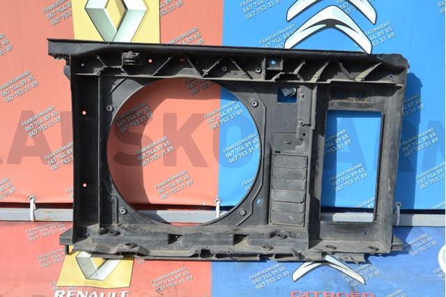 9676568780 PEUGEOT Рамка радиатора купить в Черновцы