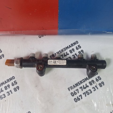 Рампа форсунок системы впрыска топлива 9804776780 PEUGEOT