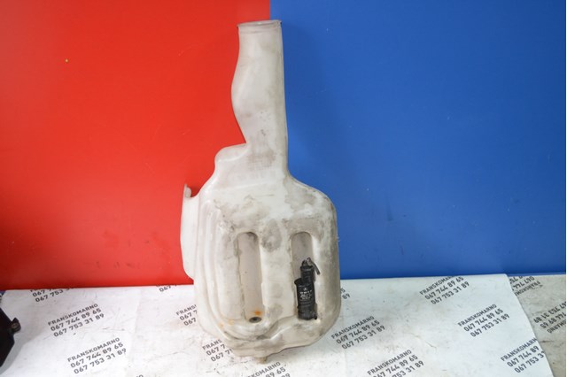 Бачок стеклоомывателя A9068690220 MERCEDES