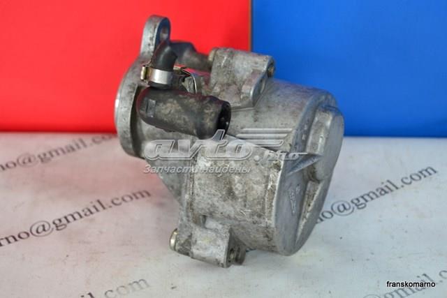 Механический вакуумный насос D163322916 RENAULT