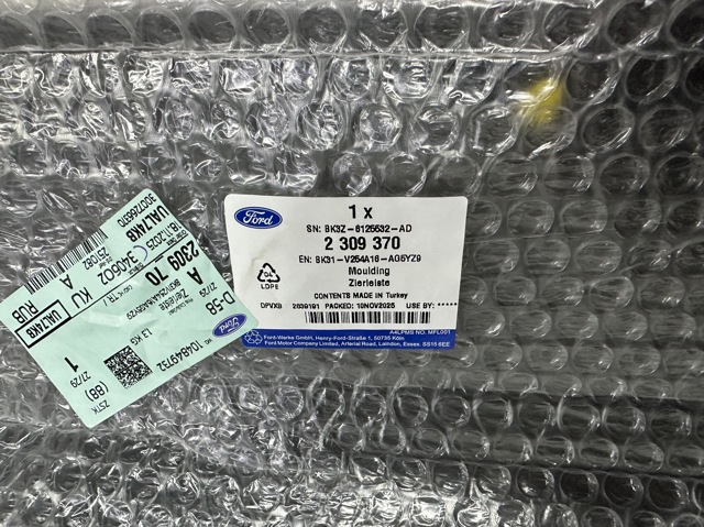 2309370 FORD Молдинг двери задней правой купить в Украина
