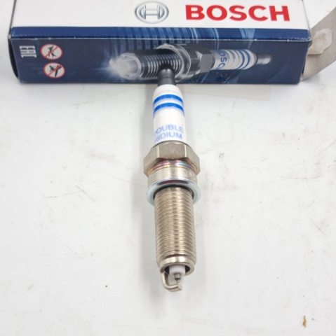 BOSCH 0242135533 Свечи зажигания в наличии Сумы