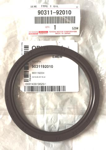 Сальник коленвала задний Лексус РХ 330/350