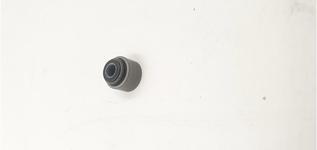 Сто "mjp-garage" оригінальний сальник клапана випускного 90913-02112 camry30, 40, камри, rav4, рав4, rx 90913-02112