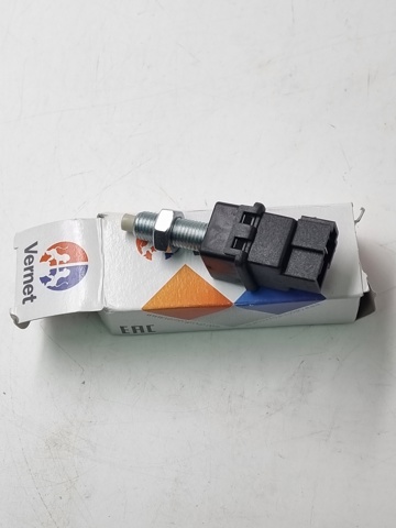 Датчик тормоза Тойота Камри II