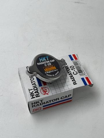 HKT C10 Крышка радиатора в наличии Каменское
