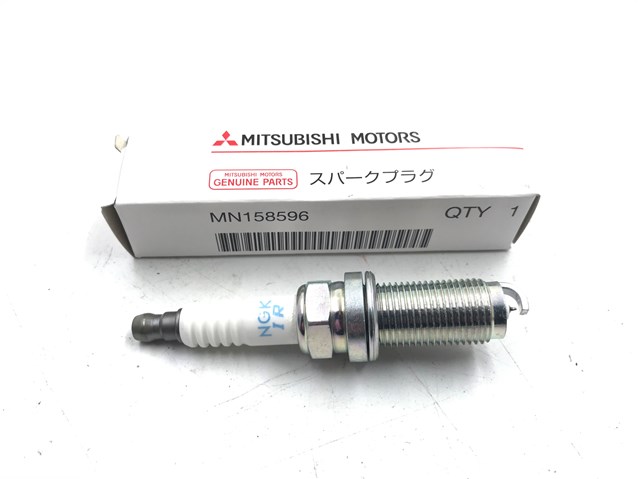 Свіча запалювання MN158596 Mitsubishi
