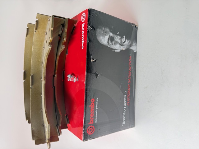 BREMBO S54514 Колодки тормозные задние барабанные в наличии Запорожье