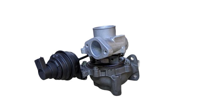 Турбокомпрессор 55567731 OPEL