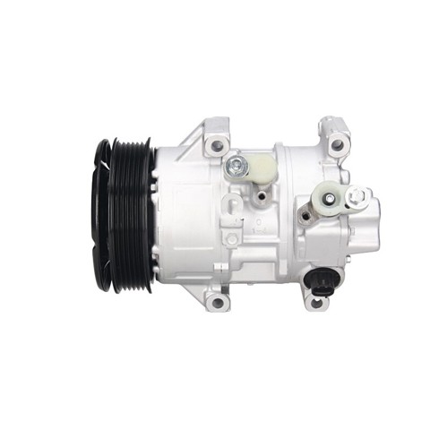 Компрессор системы кондиционирования 8831005080 TOYOTA