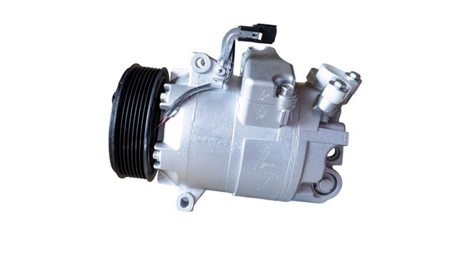 92600JD70B Компрессор кондиционера купить Киев