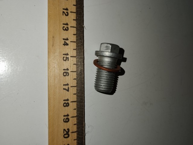 08277 Пробка поддона двигателя купить Полтава