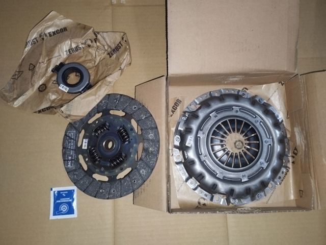 SACHS 3000951028 Комплект сцепления в наличии Киев