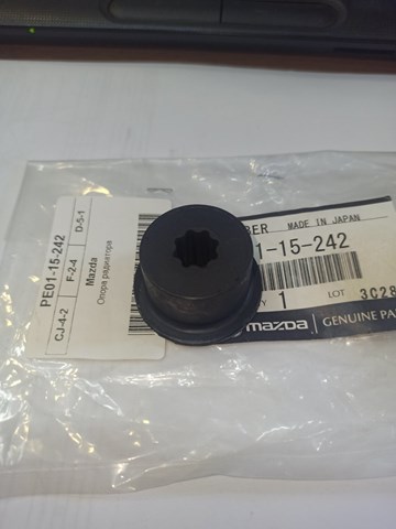PE0115242 MAZDA Подушка крепления радиатора верхняя купить в Житомир