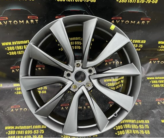 TESLA 104422700D в наличии Чернигов