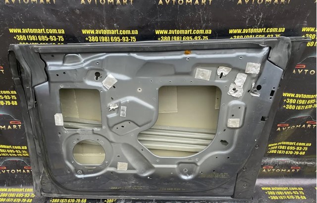 TESLA 1069536E0C Дверь передняя правая в наличии Чернигов