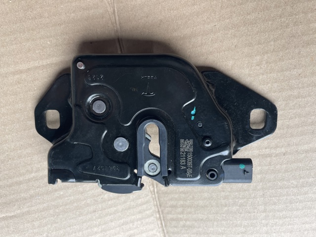 Tesla Model 150039700E Замок капота в наличии Ирпень