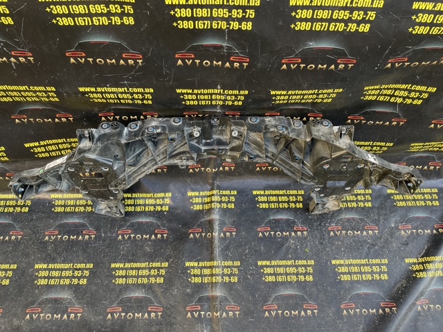 160818100B TESLA Рамка радиатора купить в Черновцы